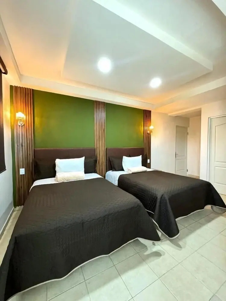 Foto - Royal Madero Inn Express