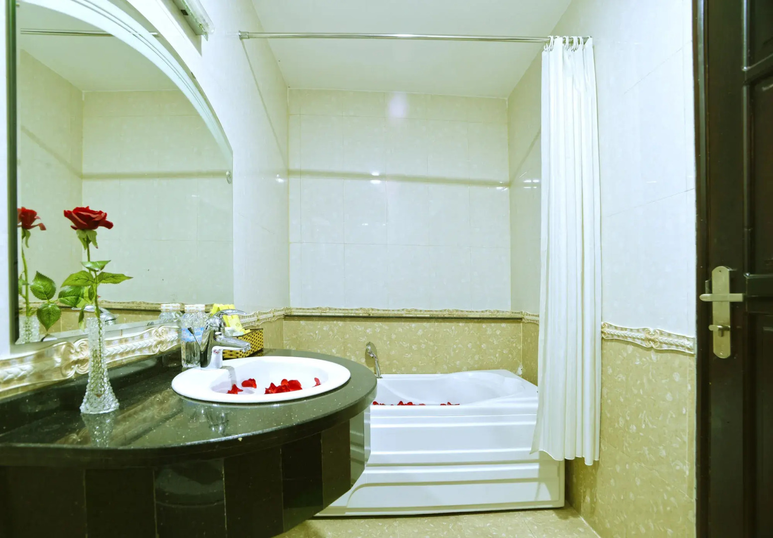 Photo - Boss Palace Hotel