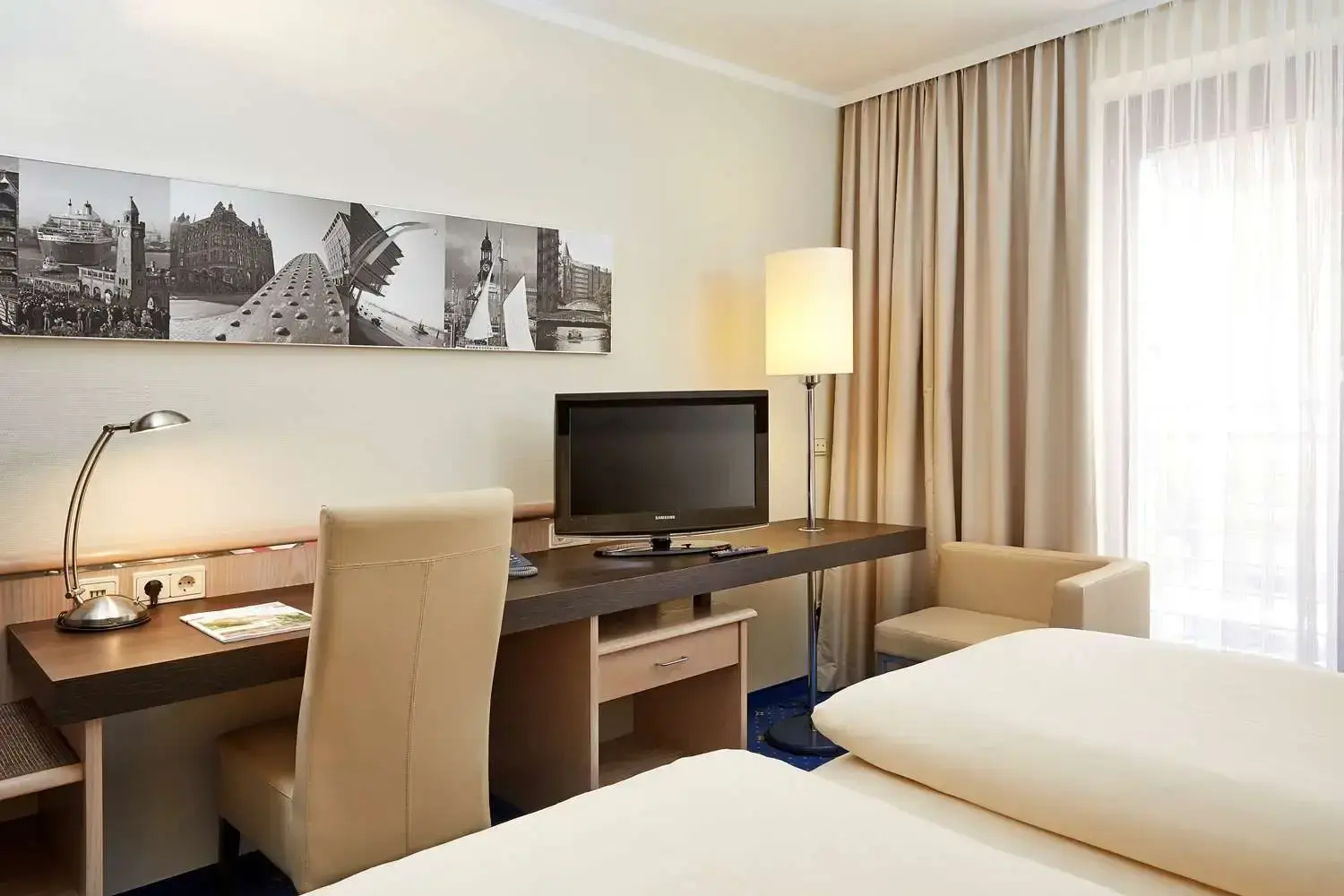 Foto - H4 Hotel Hamburg Bergedorf, Trademark Collection by Wyndham