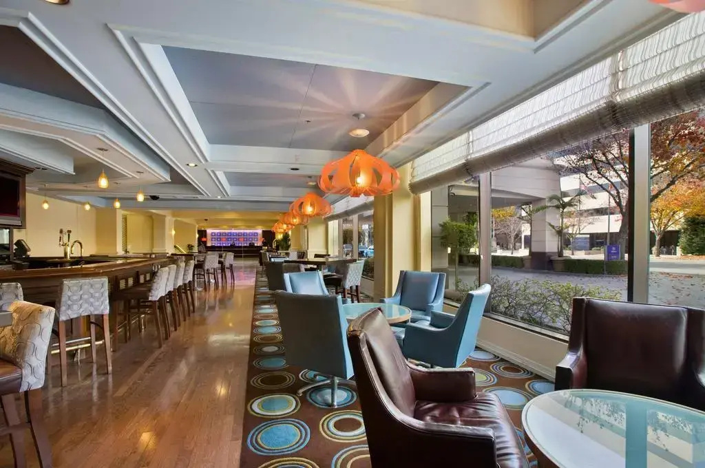 Photo - Hilton Pasadena
