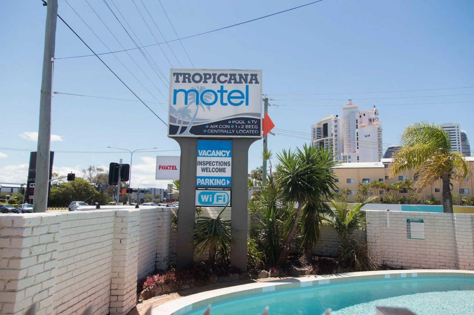 Foto - Tropicana Motel