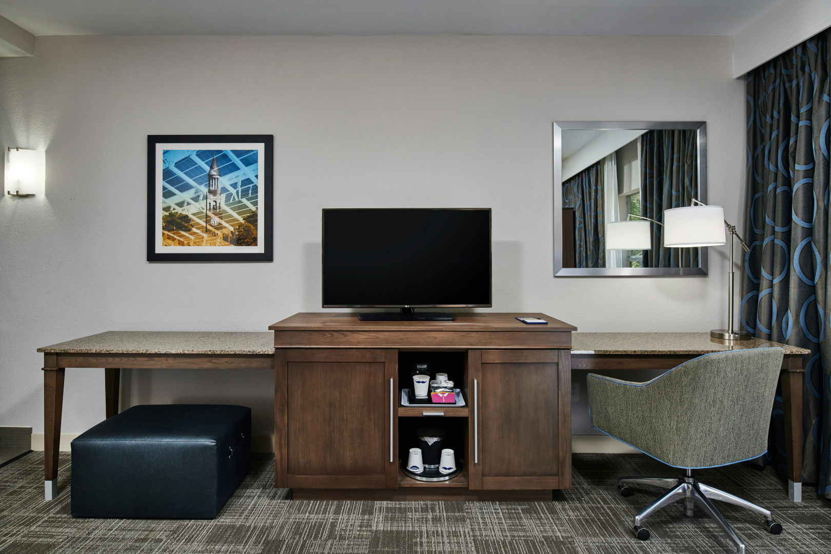Photo - Hampton Inn & Suites Chapel Hill/Durham, Area