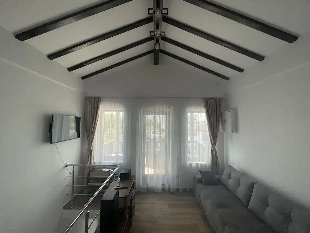 Photo - Iarca Inn