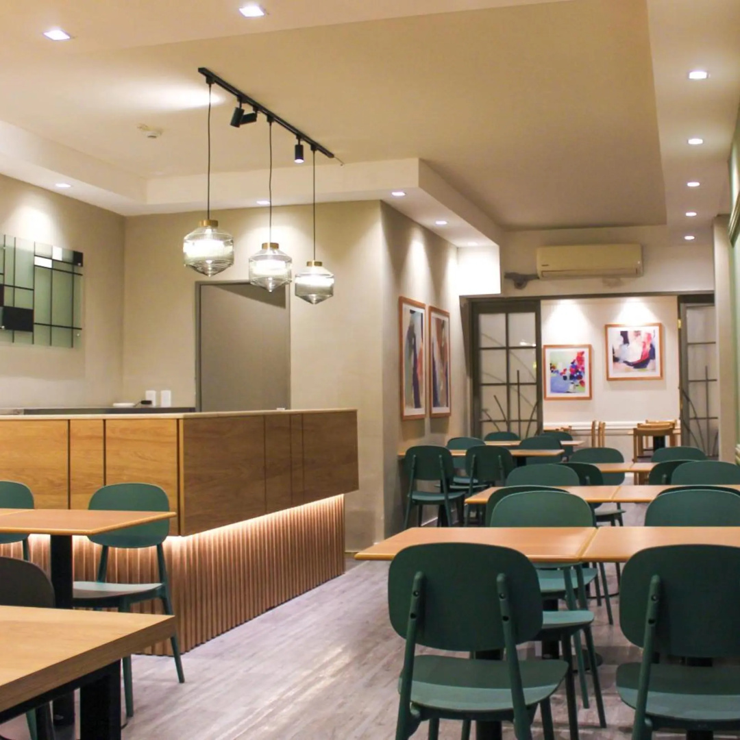 Photo - Balfers Hotel