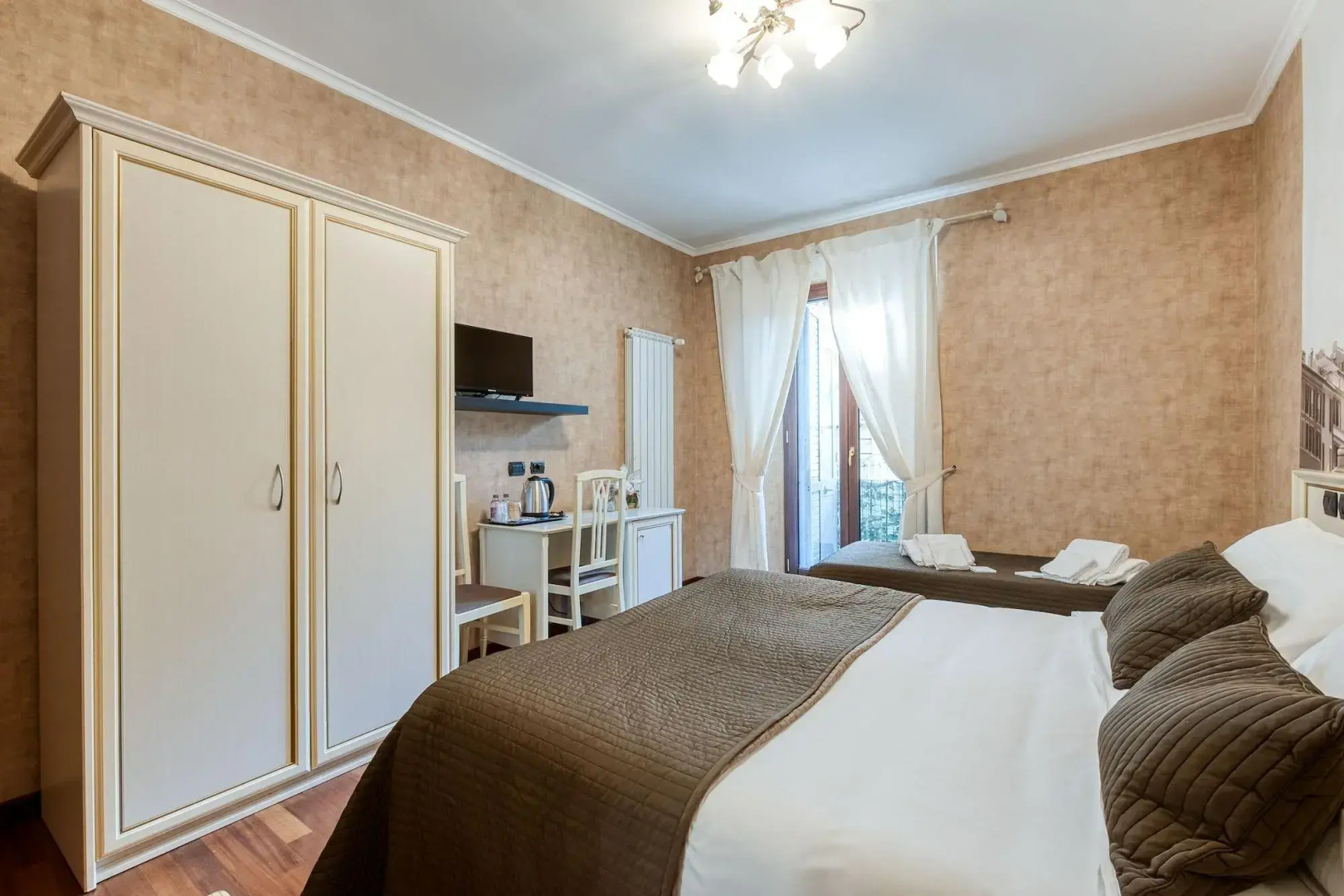 Foto - Vatican Plaza