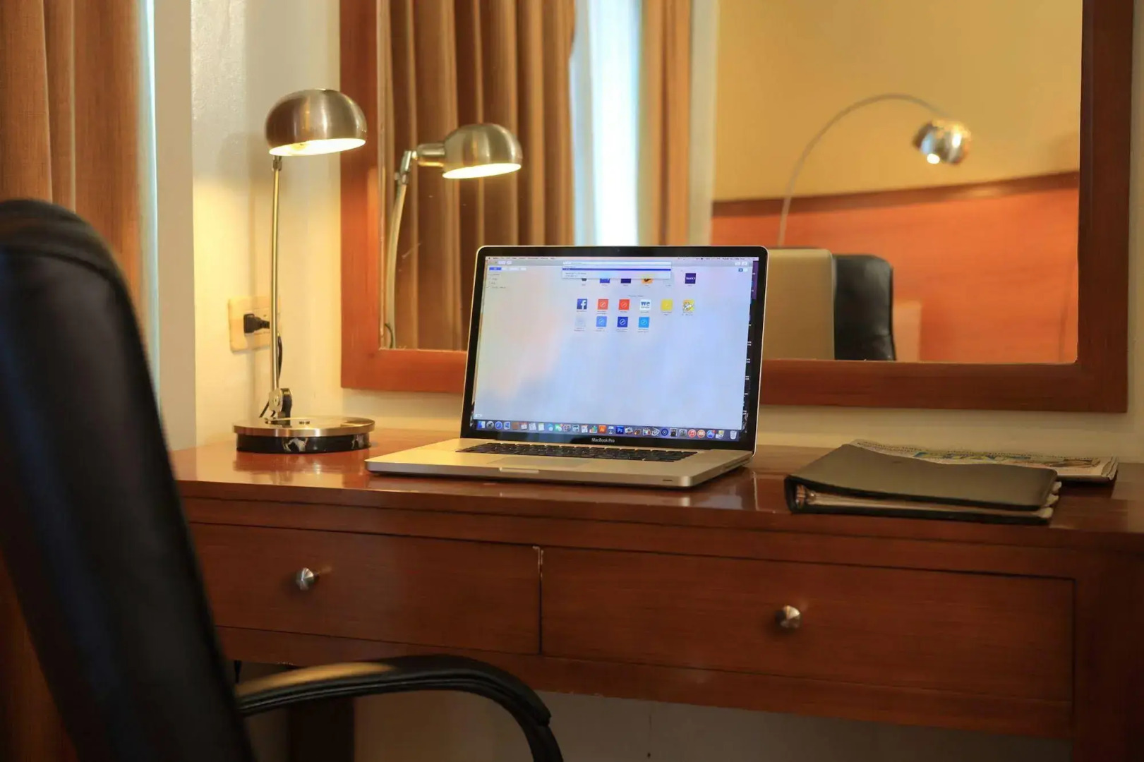 Photo - The Malayan Plaza Hotel