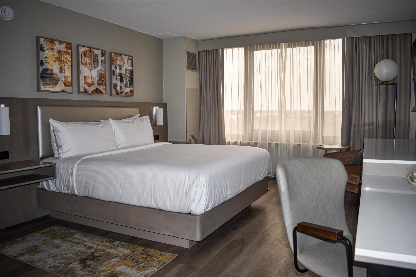 Photo - DoubleTree by Hilton Chicago - Oak Brook