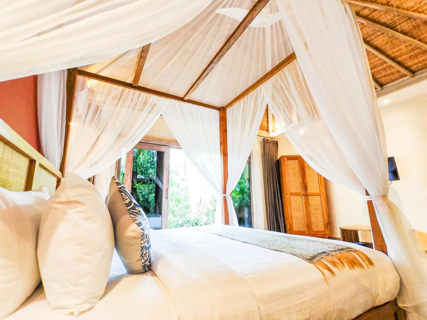 Photo - Seminyak Square Hotel And Villas
