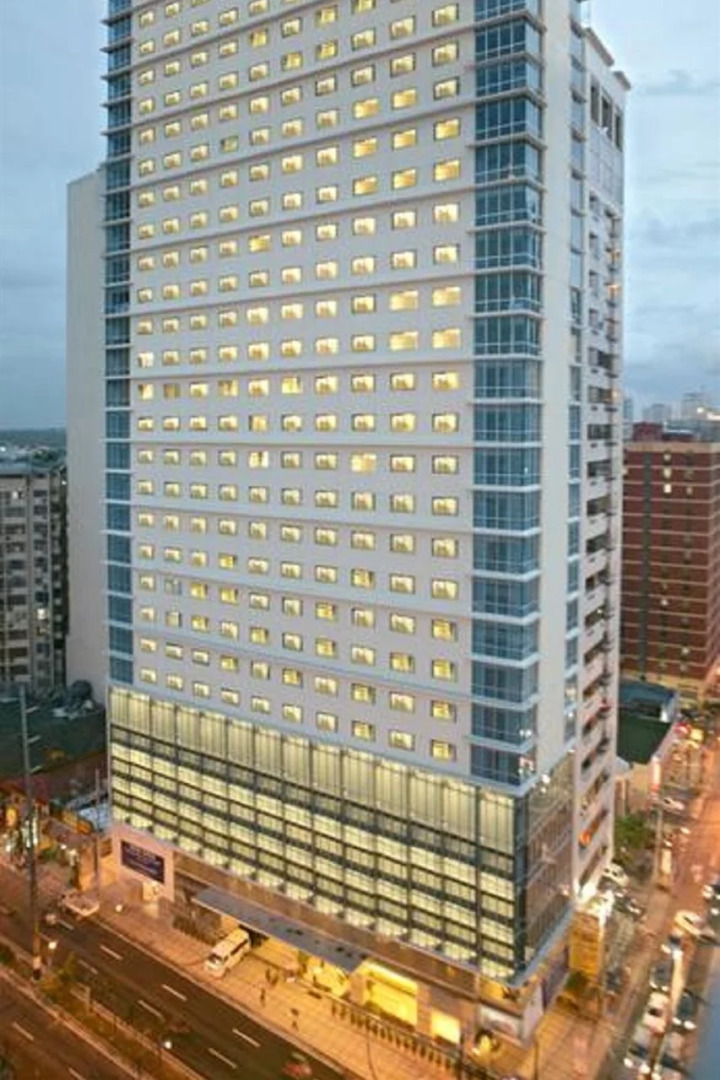 Photo - St Giles Hotel Makati