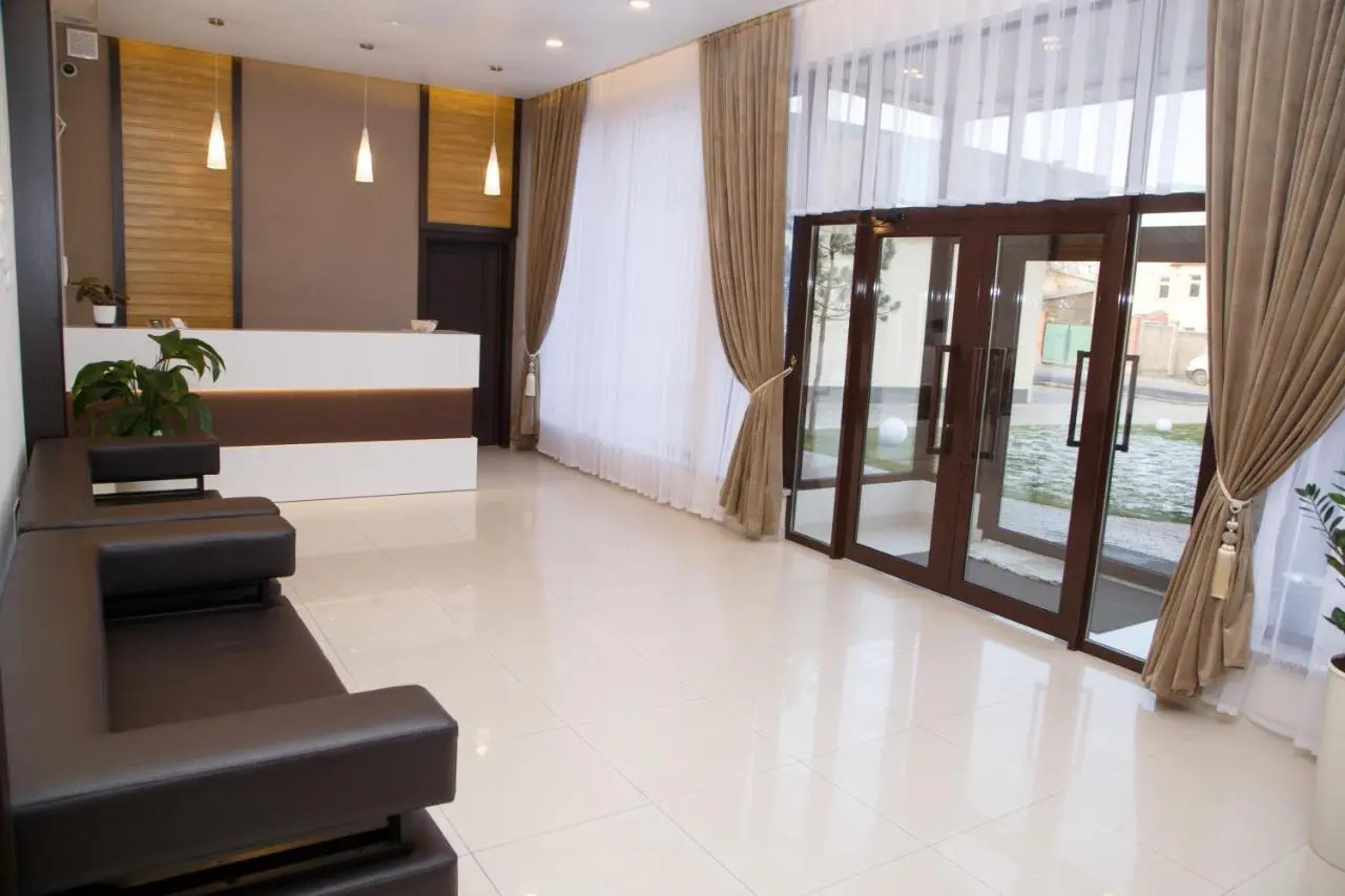 Photo - Lumarc Hotel