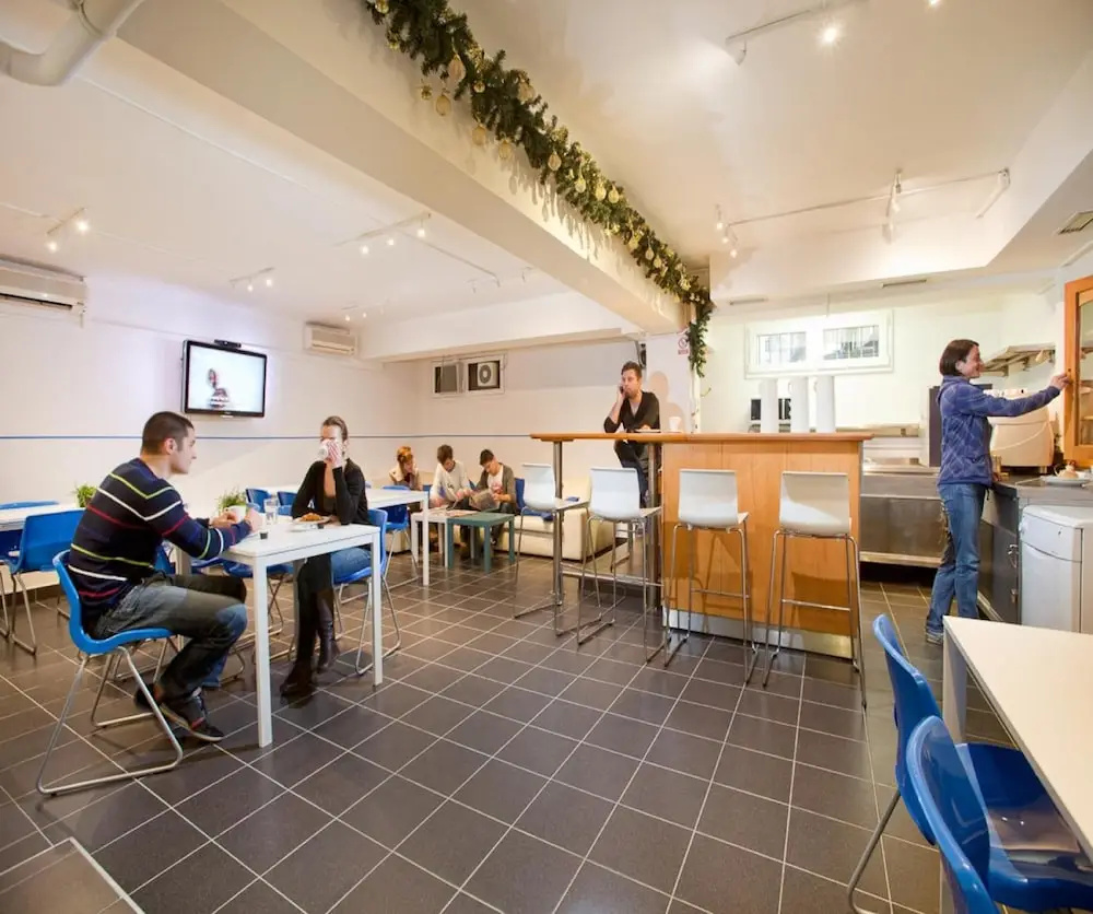 Photo - Hostel Bureau