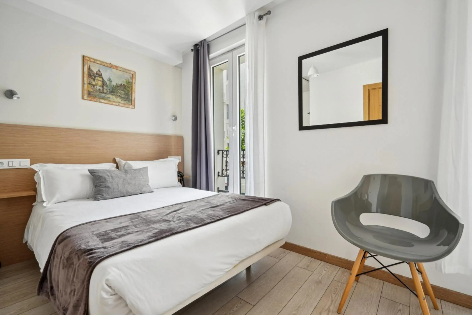 Photo - Hôtel Le National Clichy Paris