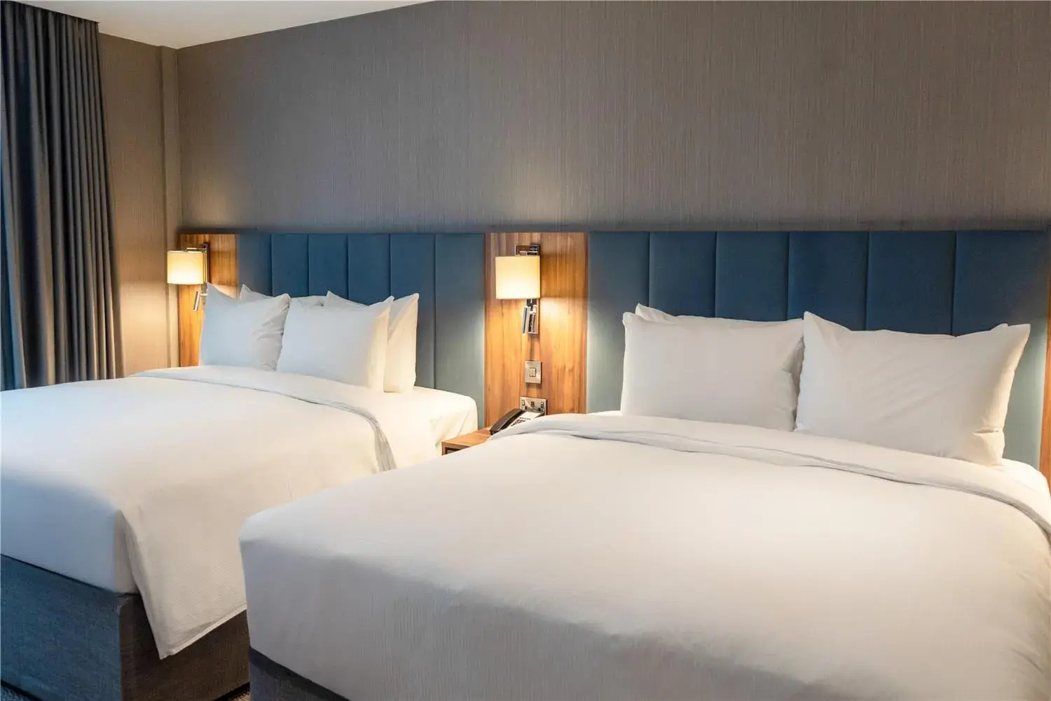 Photo - Hilton Garden Inn London Heathrow Terminal 2 and 3
