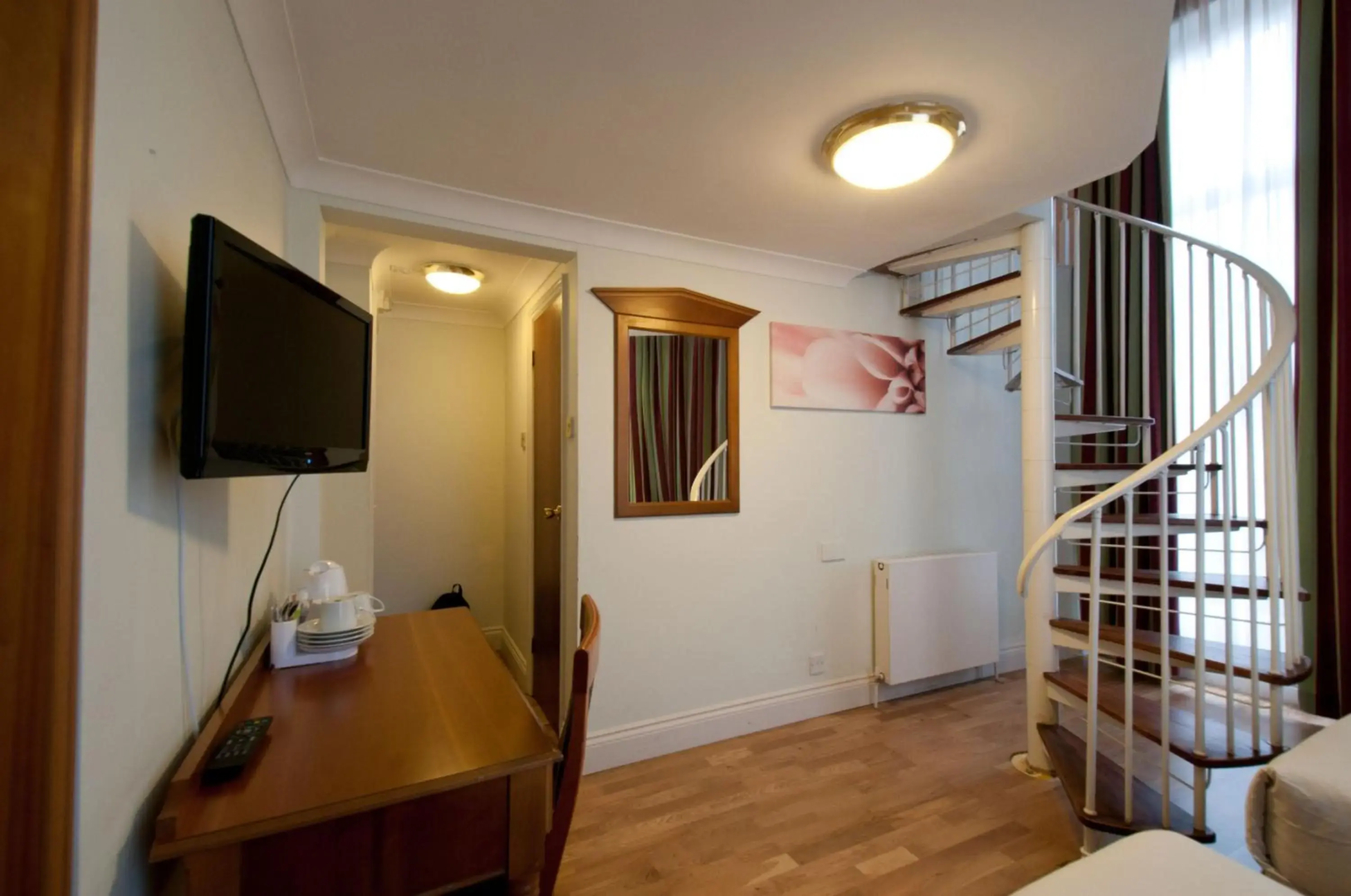 Foto - Royal Eagle Hotel