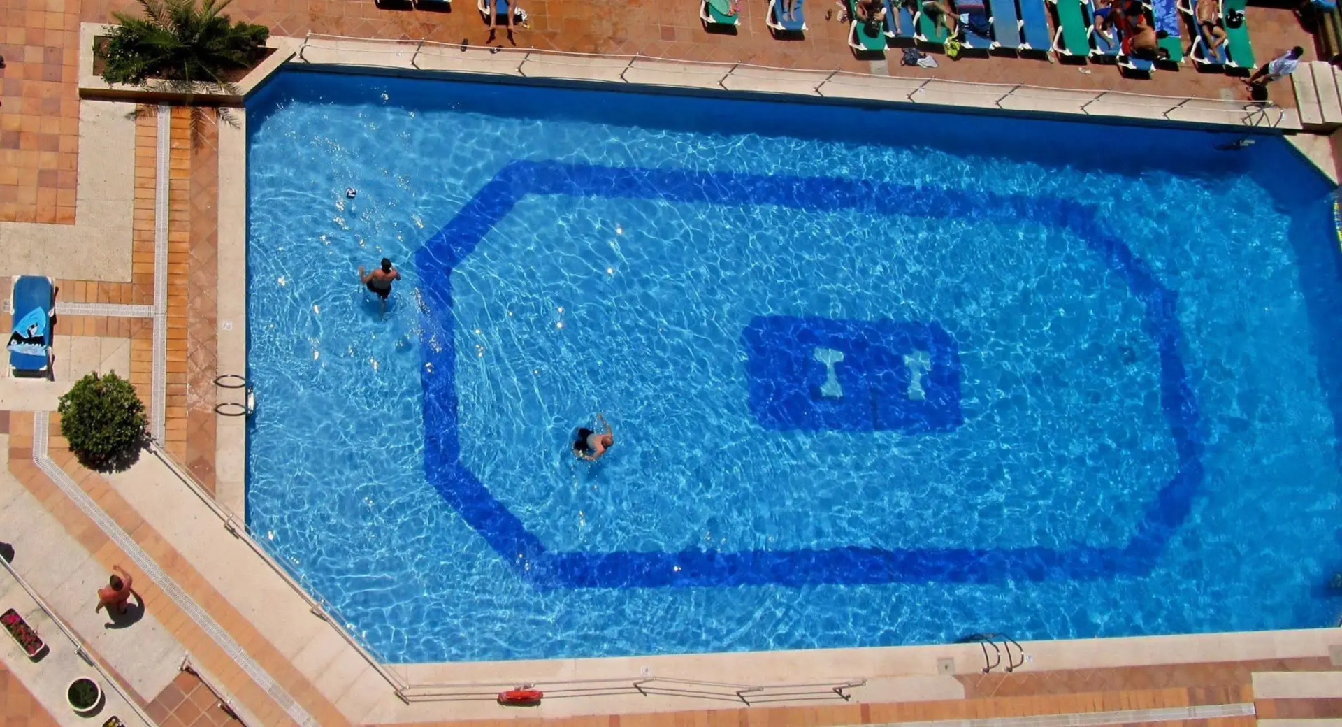 Photo - Ona Luna Park - Adults Friendly 16 Years Plus