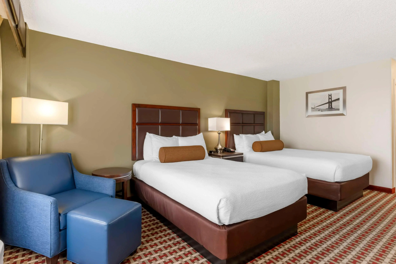 Photo - Best Western Plus Grosvenor Airport Hotel