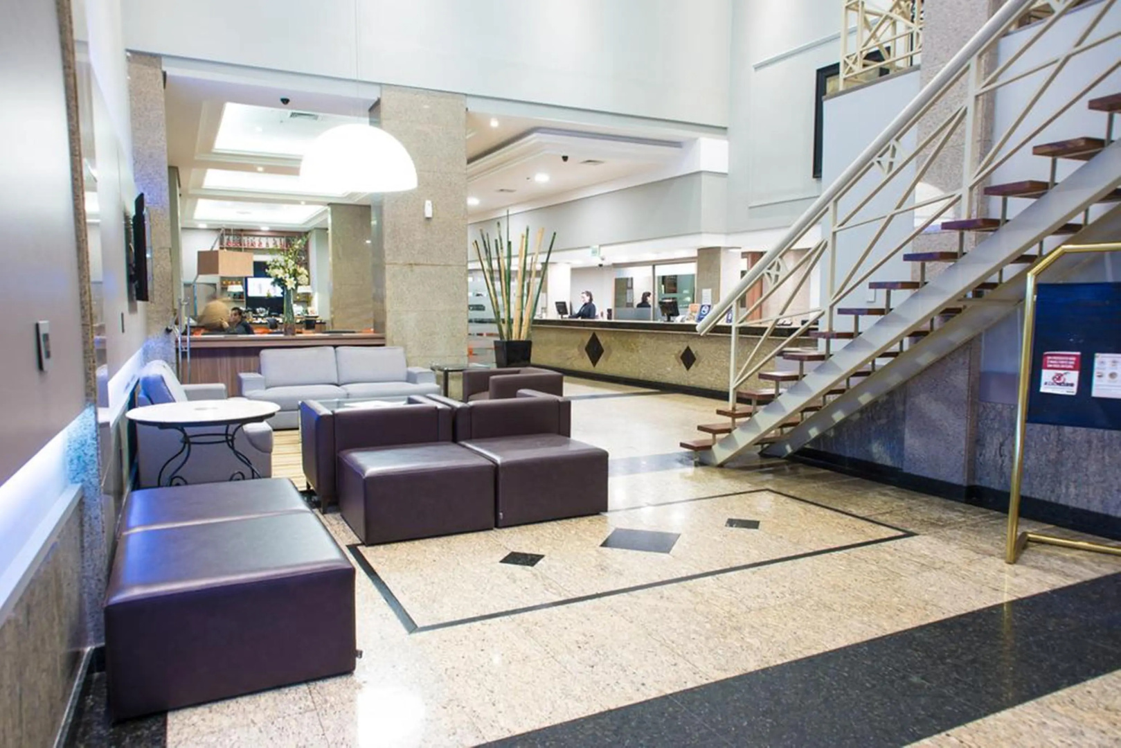 Hotel Continental Business