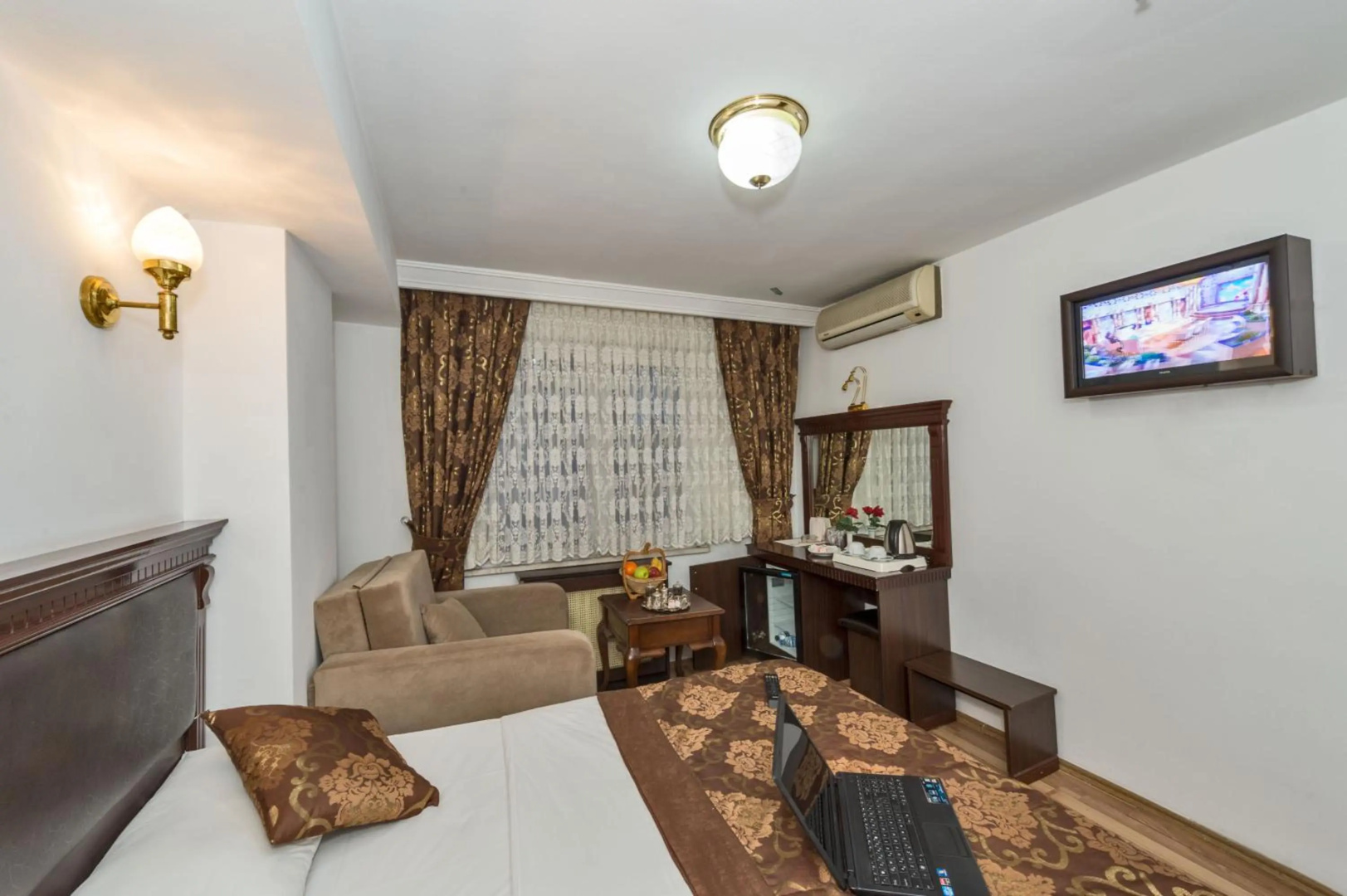 Foto - Kuran Hotel International