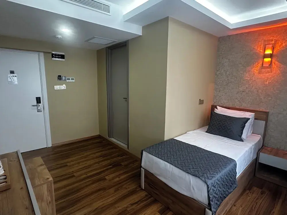 Photo - Özer Palace Hotel