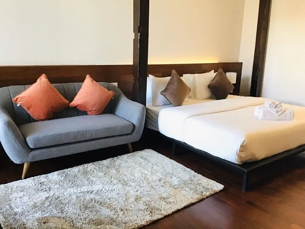 Photo - The Eight Ratvithi House