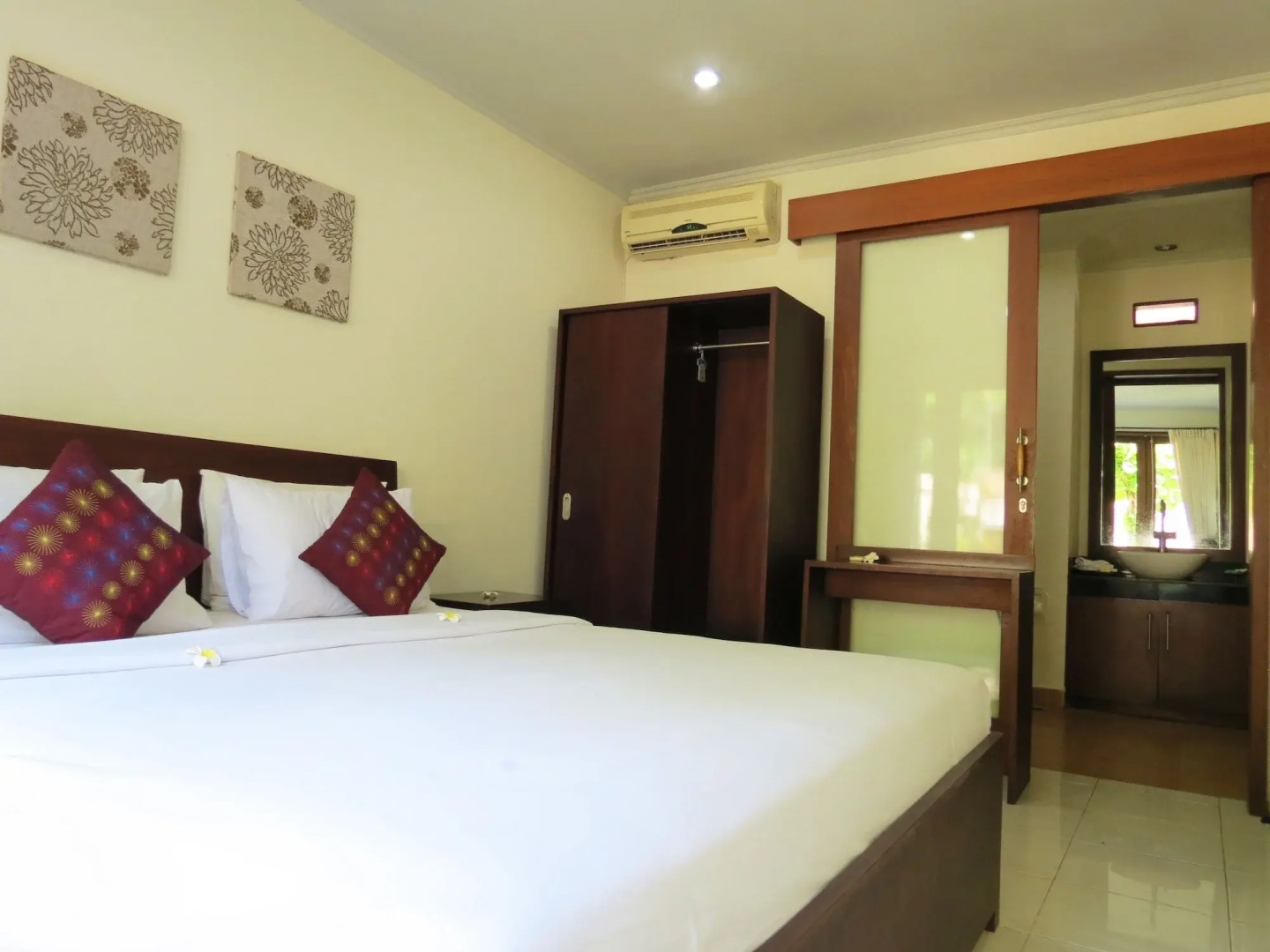 Foto - Sekuta Condo Suites