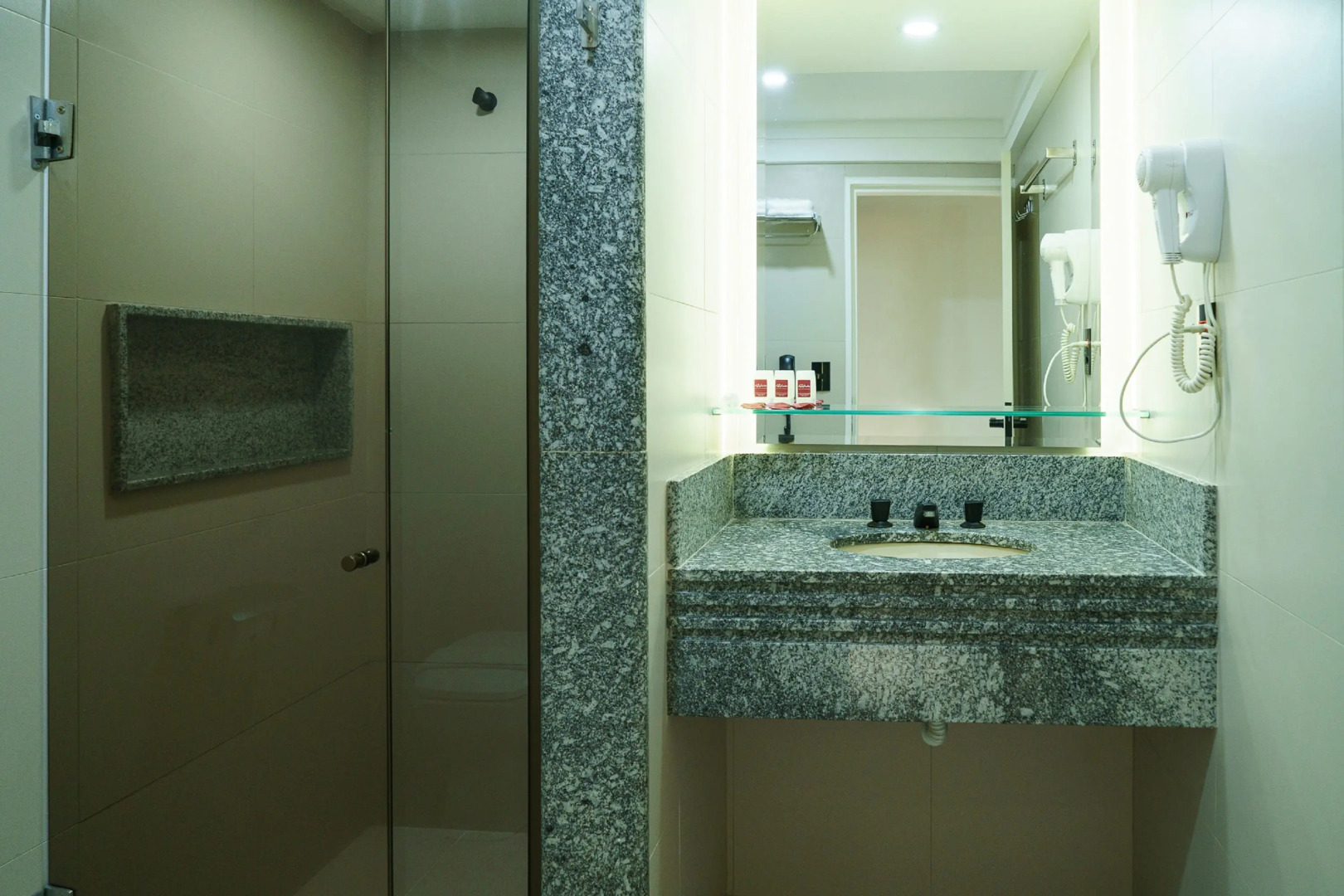 Foto - Rafain Palace Hotel & Convention Center