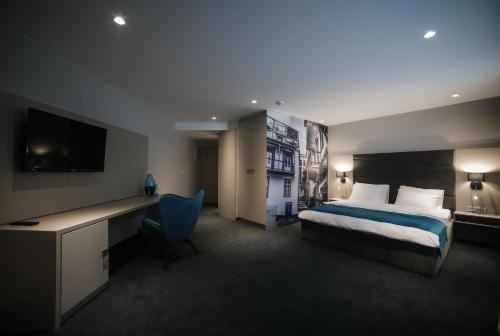 Hotel Bank