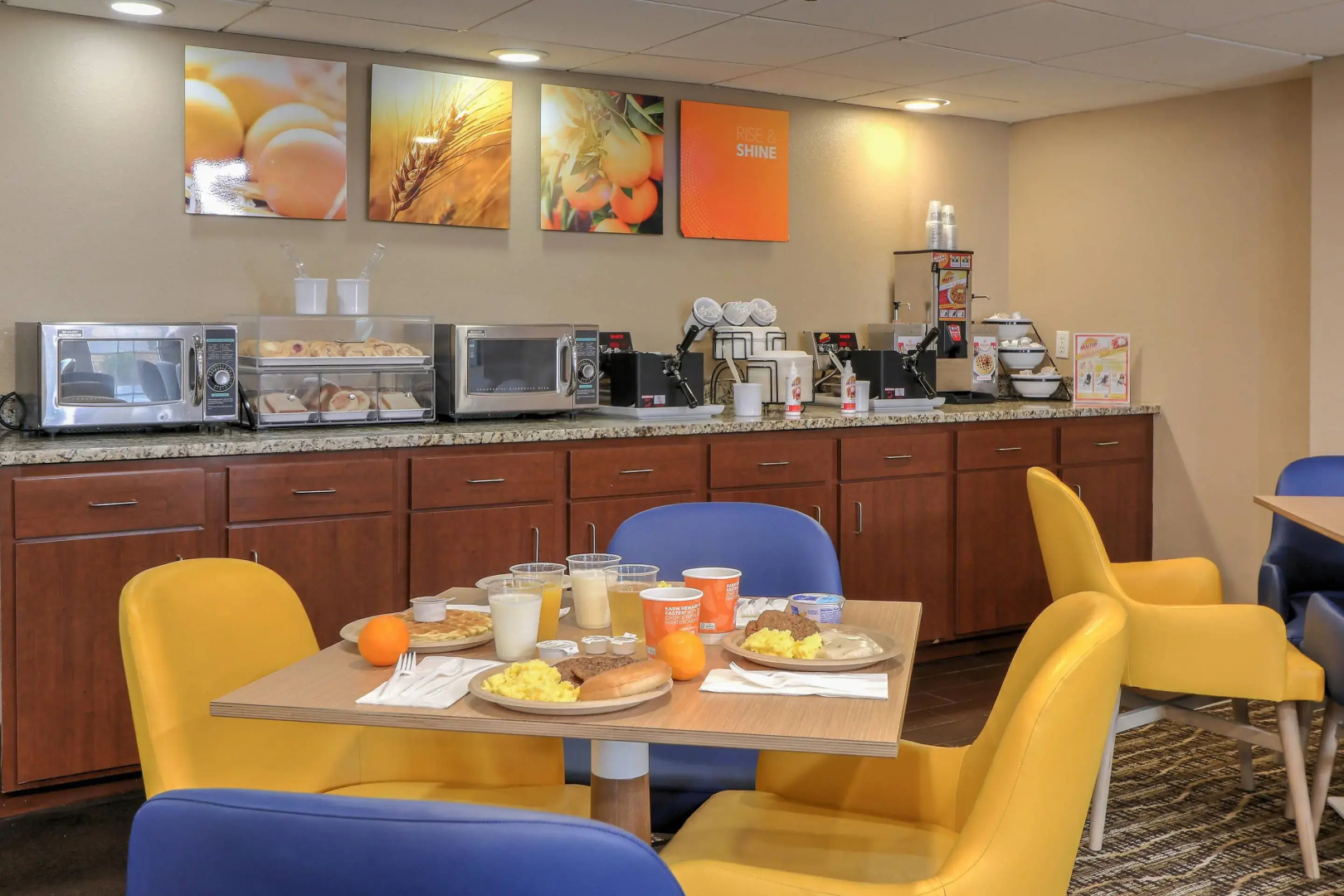 Foto - Comfort Inn & Suites at Dollywood Lane
