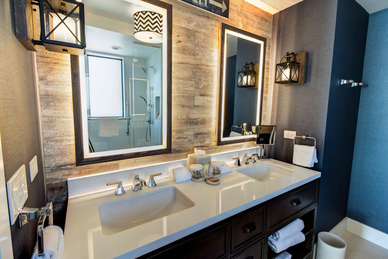 Photo - The Waterfront Beach Resort, A Hilton Hotel