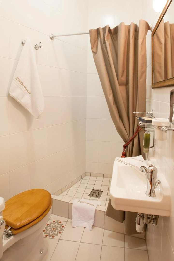 Photo - Shakespeare Boutique Hotel