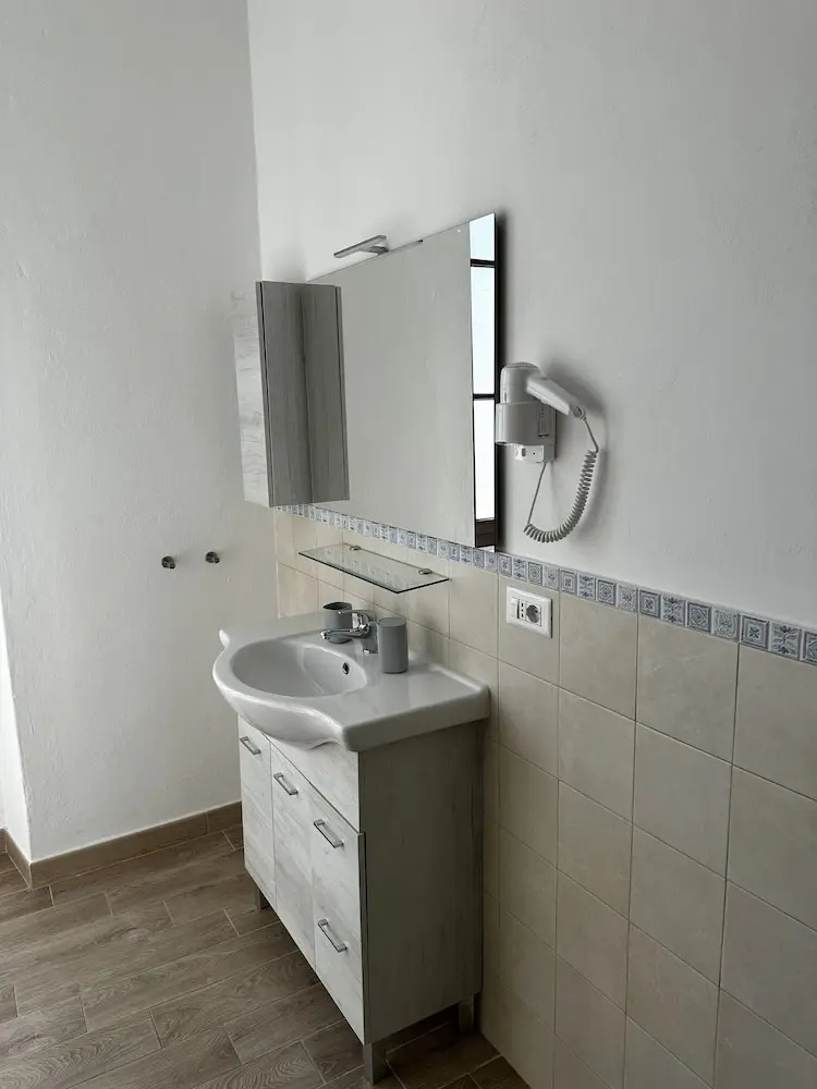 Photo - Domo Achenza Guesthouse