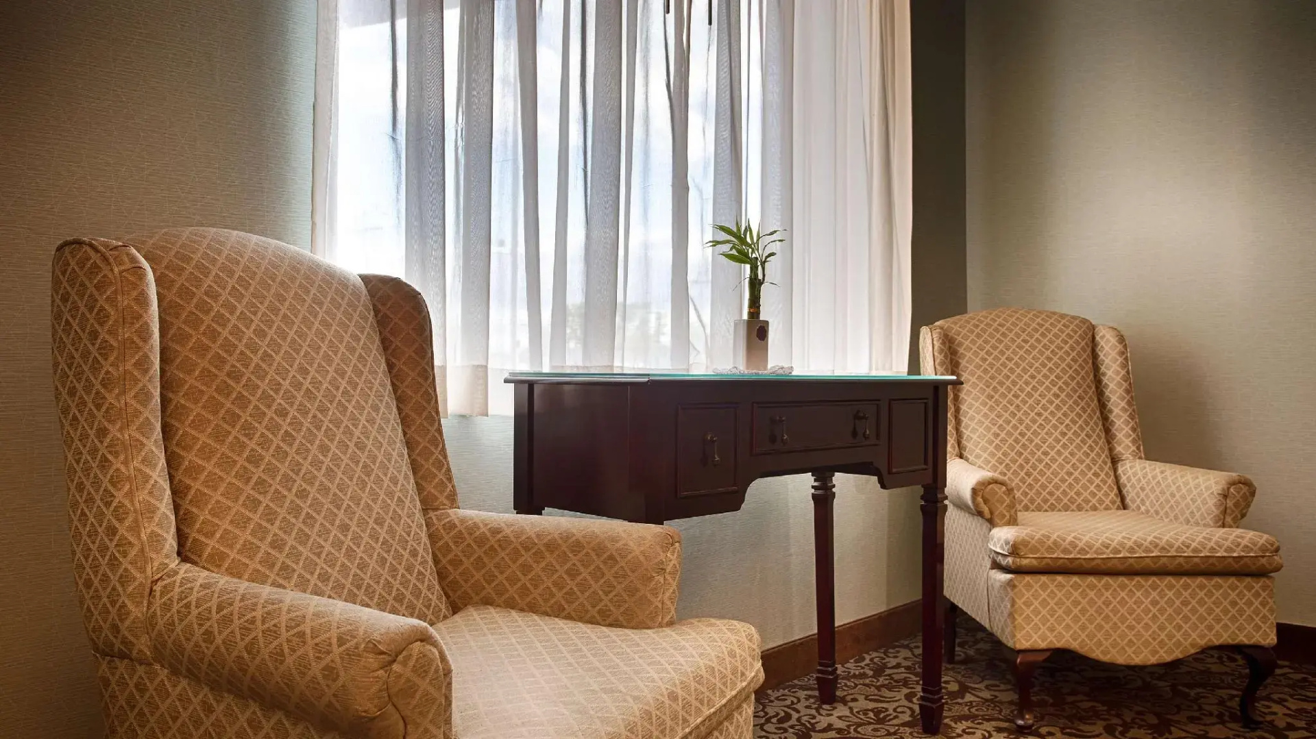Photo - Best Western Summit Inn