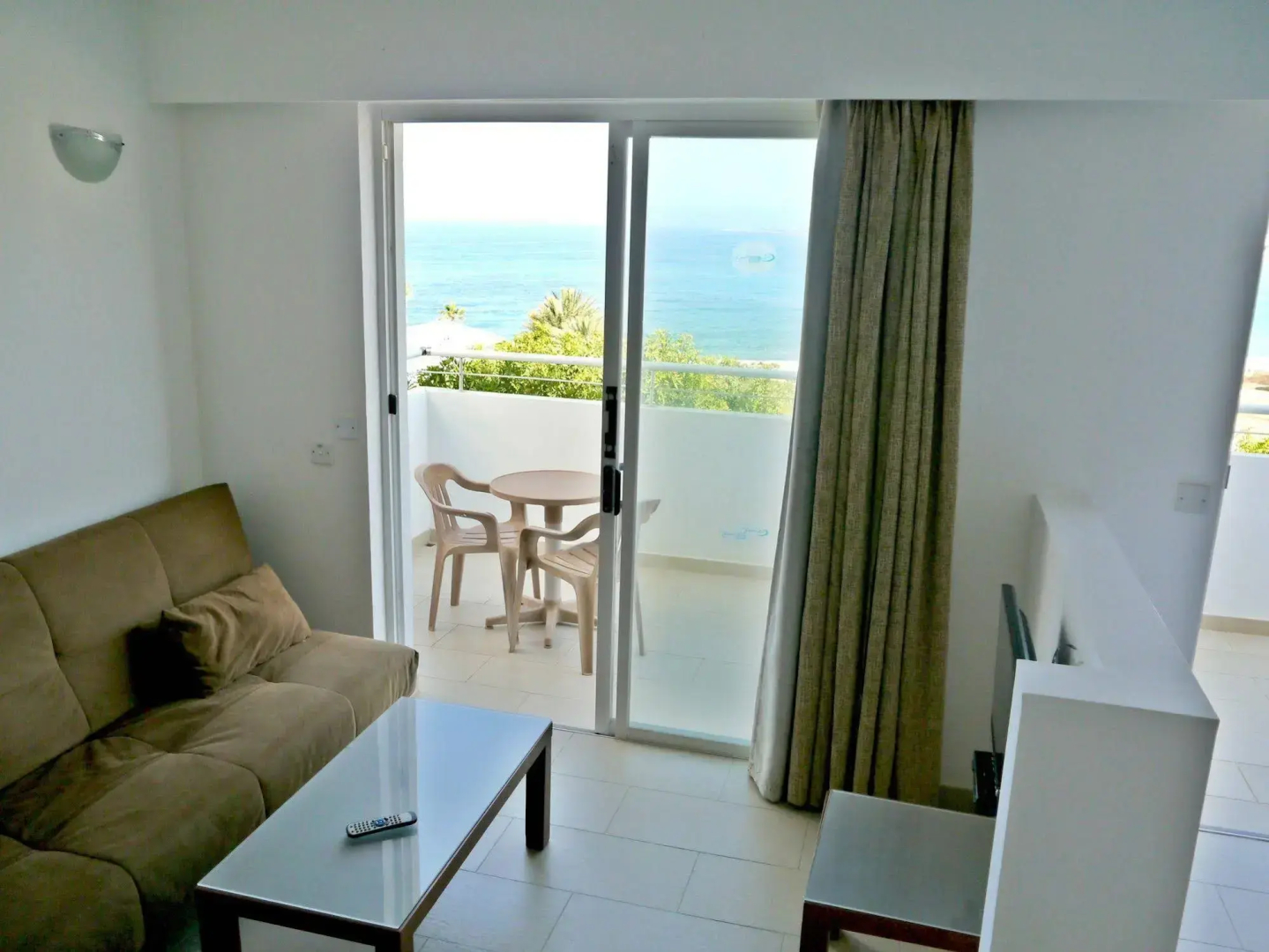 Photo - Theo Sunset Bay Hotel