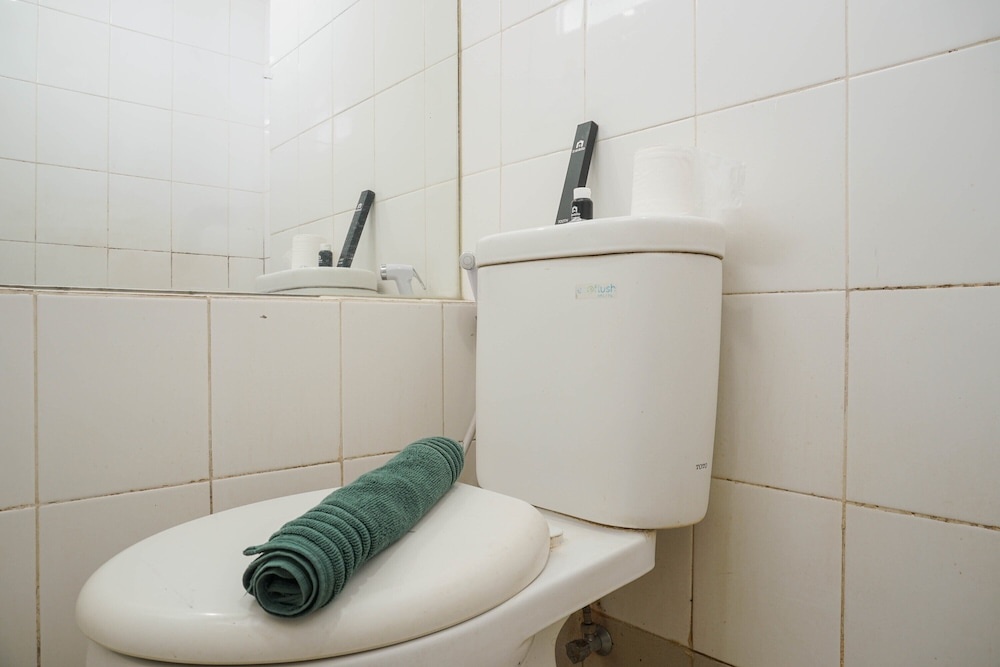 Good Deal Bassura City Studio Apartment near Shopping Mall