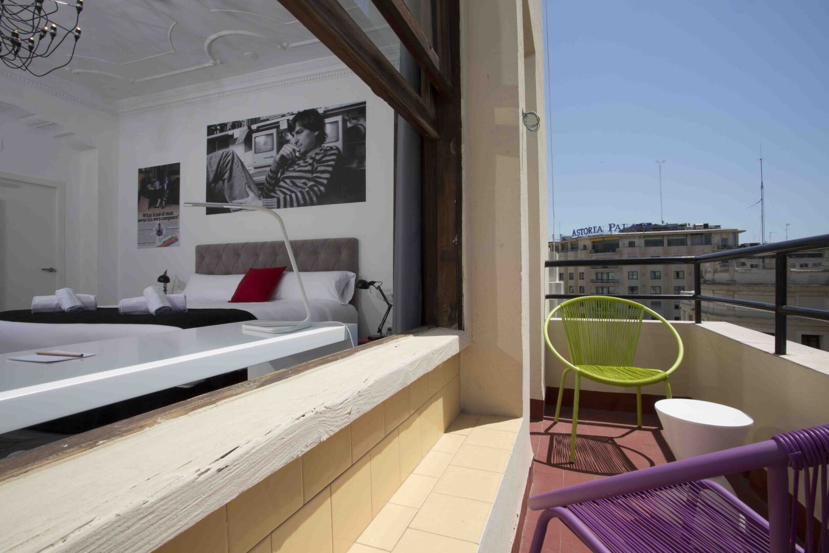 Photo - Casual Vintage Valencia