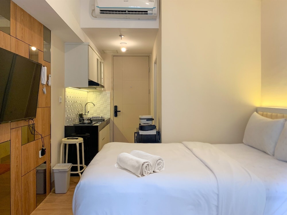 Minimalist And Nice Studio At Tokyo Riverside Pik 2 Apartment