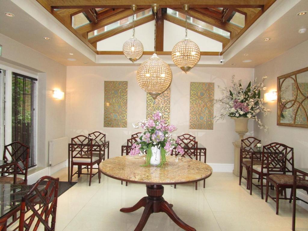 Photo - Twenty Nevern Square Hotel