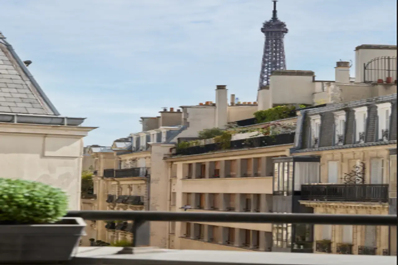Photo - Plaza Tour Eiffel Hotel