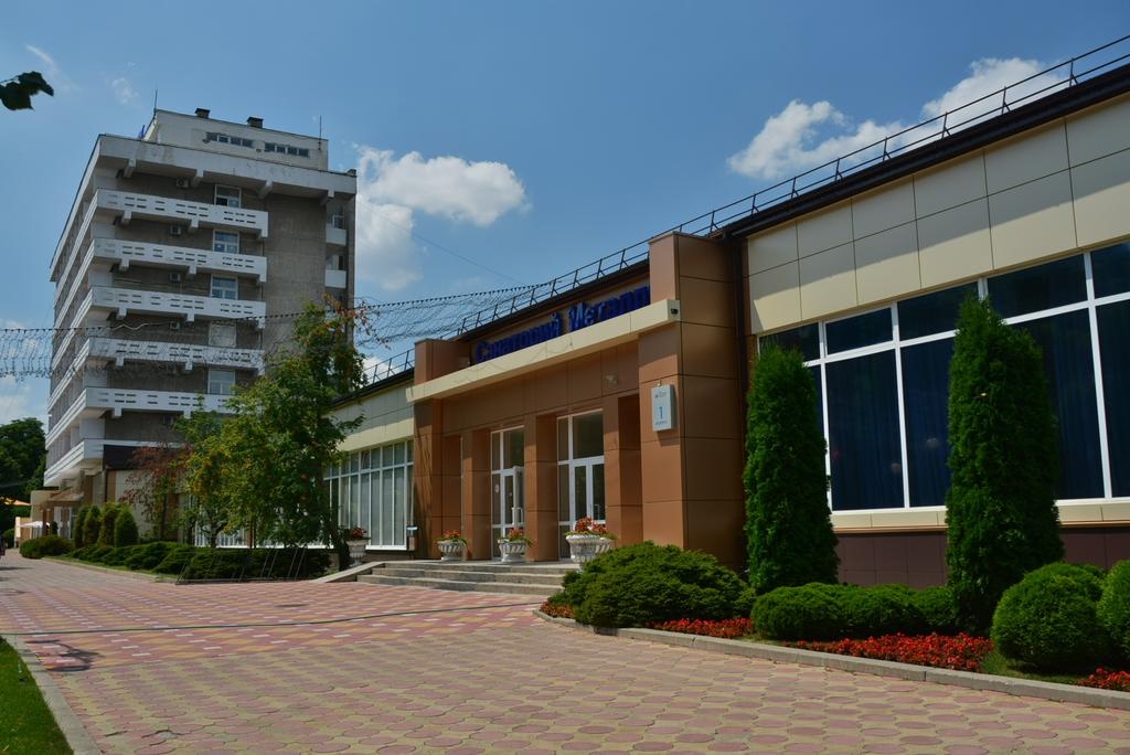 МЕТАЛЛУРГ ЕССЕНТУКИ — фото 1