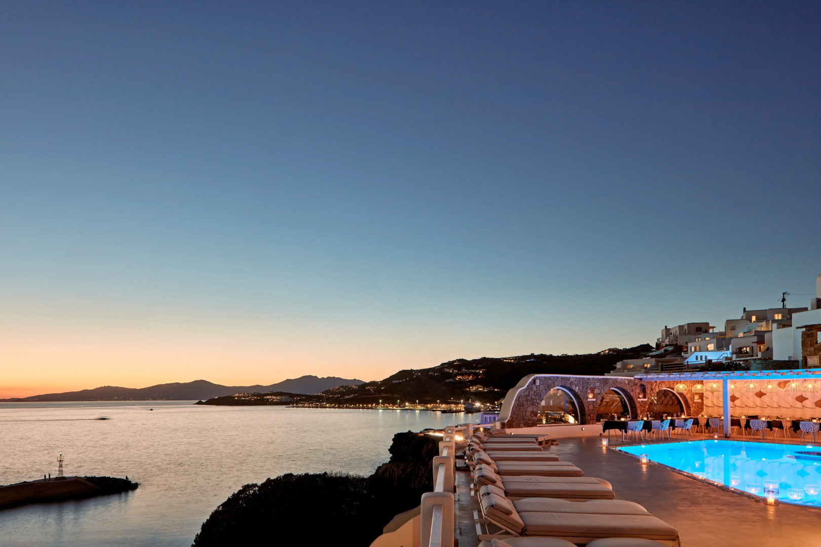 Photo - Kouros Hotel & Suites