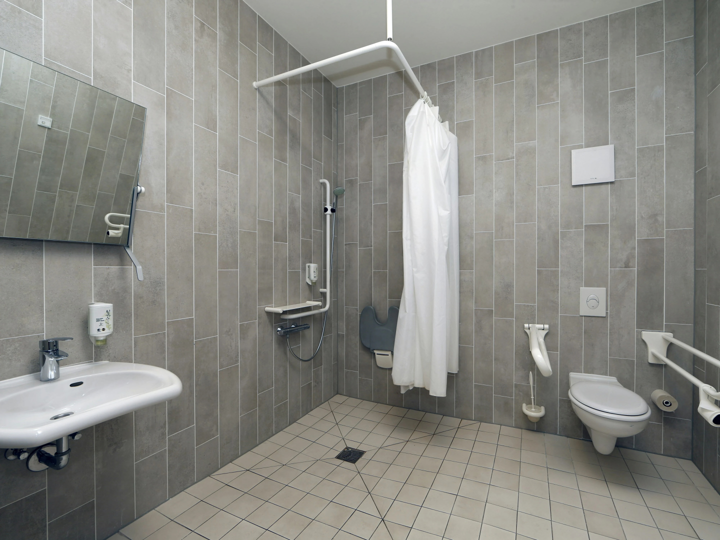 Foto - B&B Hotel Berlin-Airport
