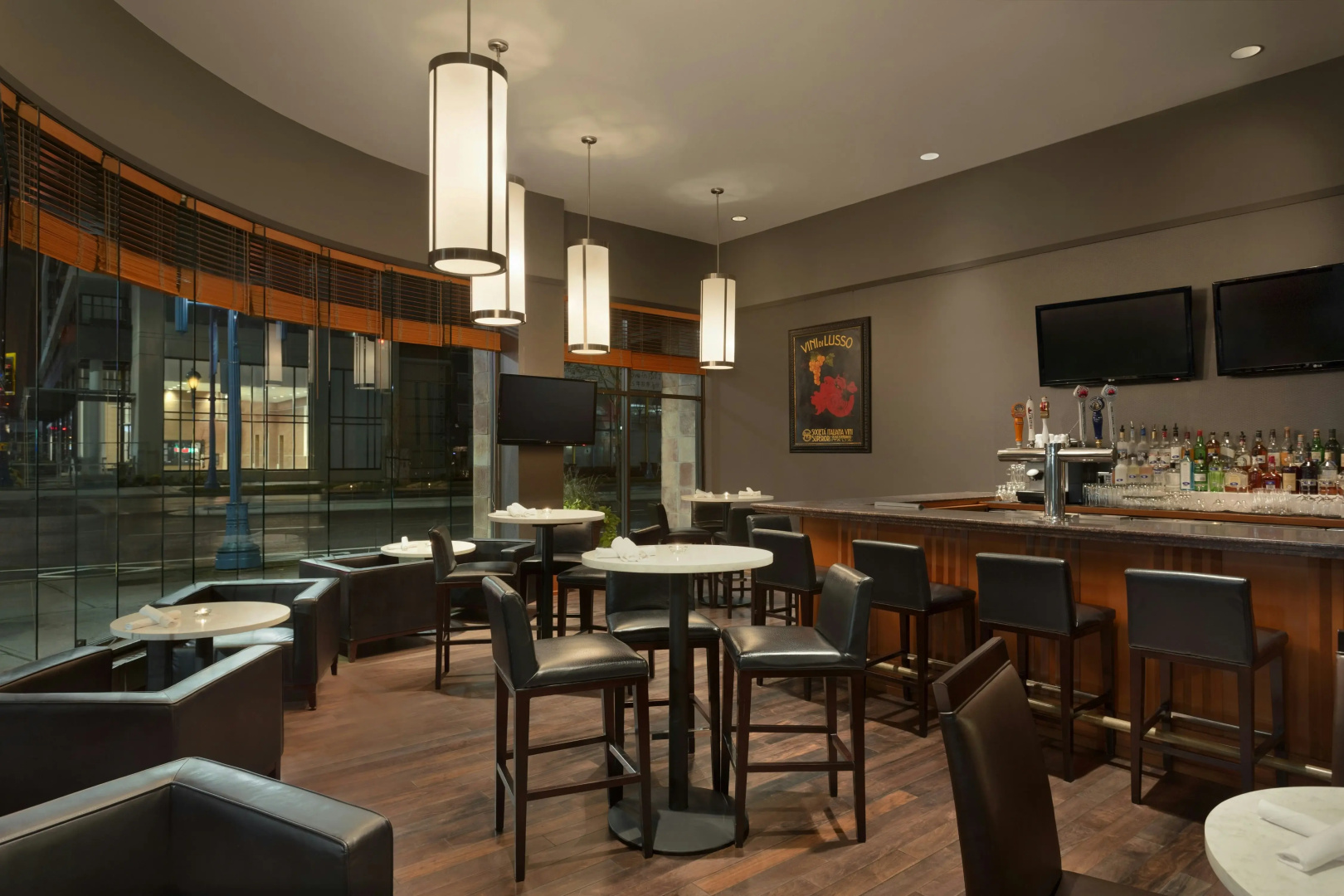 Photo - Hilton Vancouver Airport