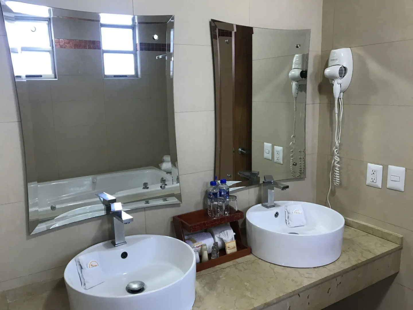 Photo - Hostalia Hotel Expo & Business Class