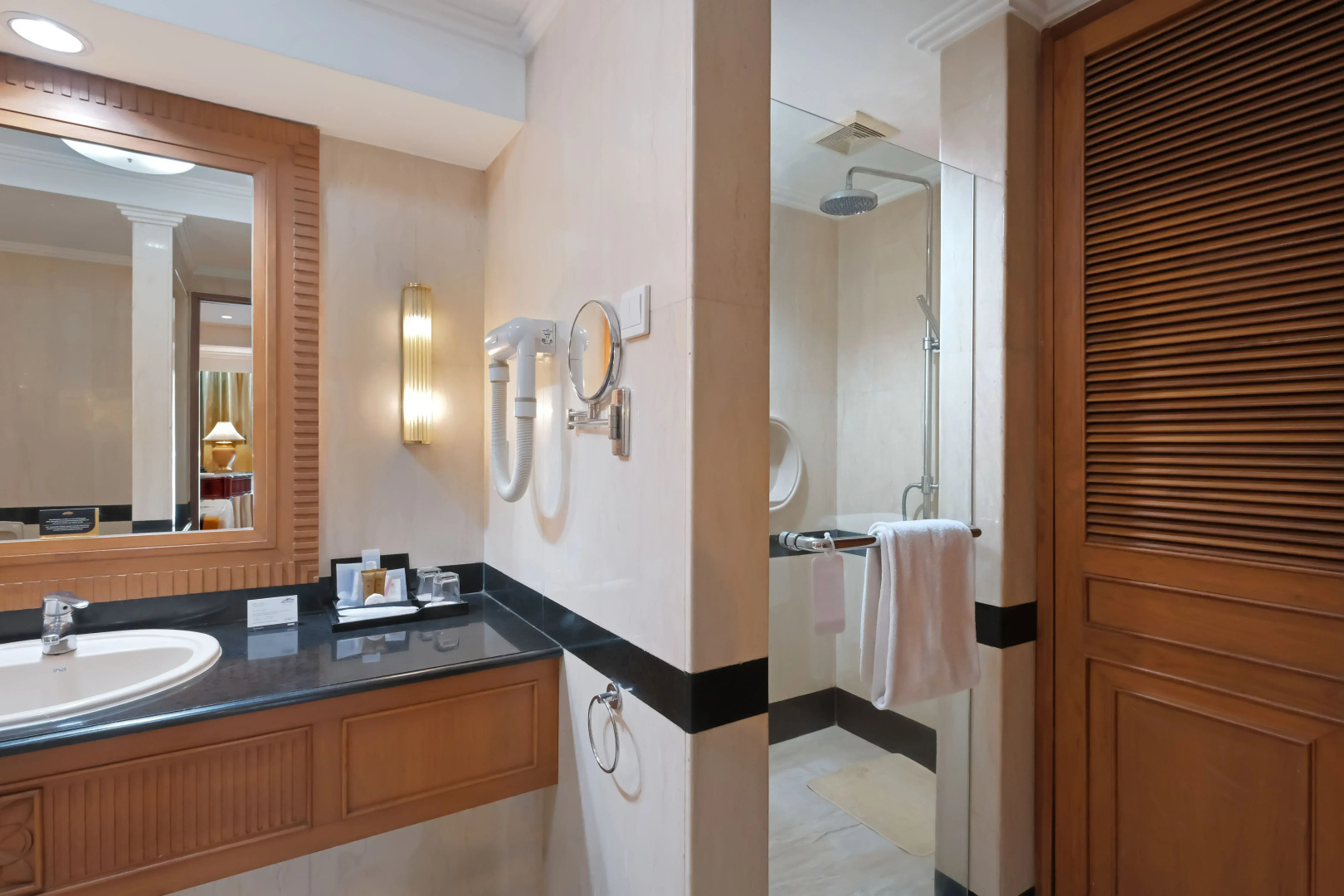 Foto - Sunlake Waterfront Resort & Convention
