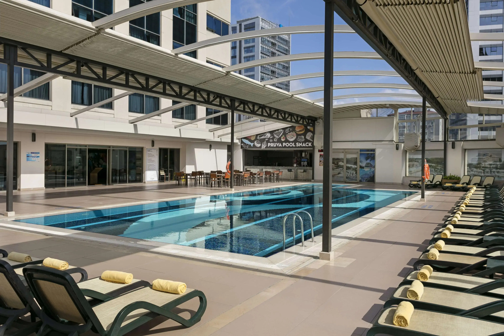 Photo - Titanic Business Kartal