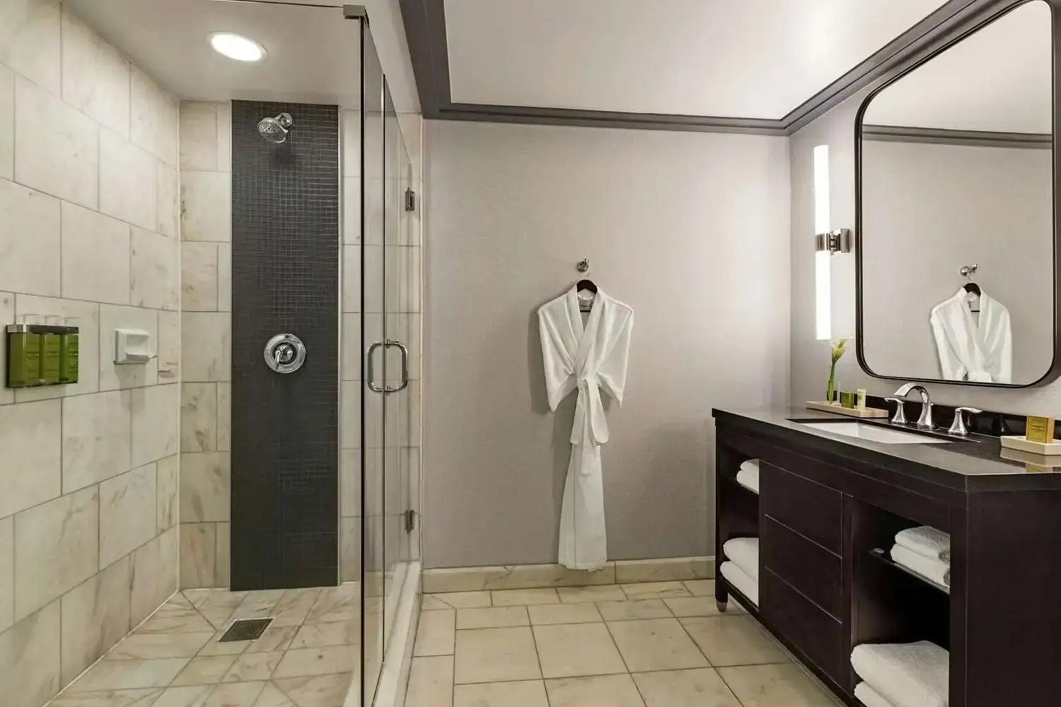 Photo - Hilton Checkers Los Angeles