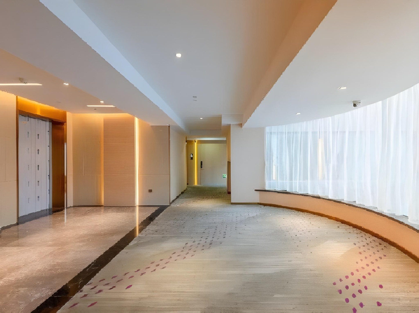 Photo - Lavande Hotel Guangzhou Taigucang Shayuan Station