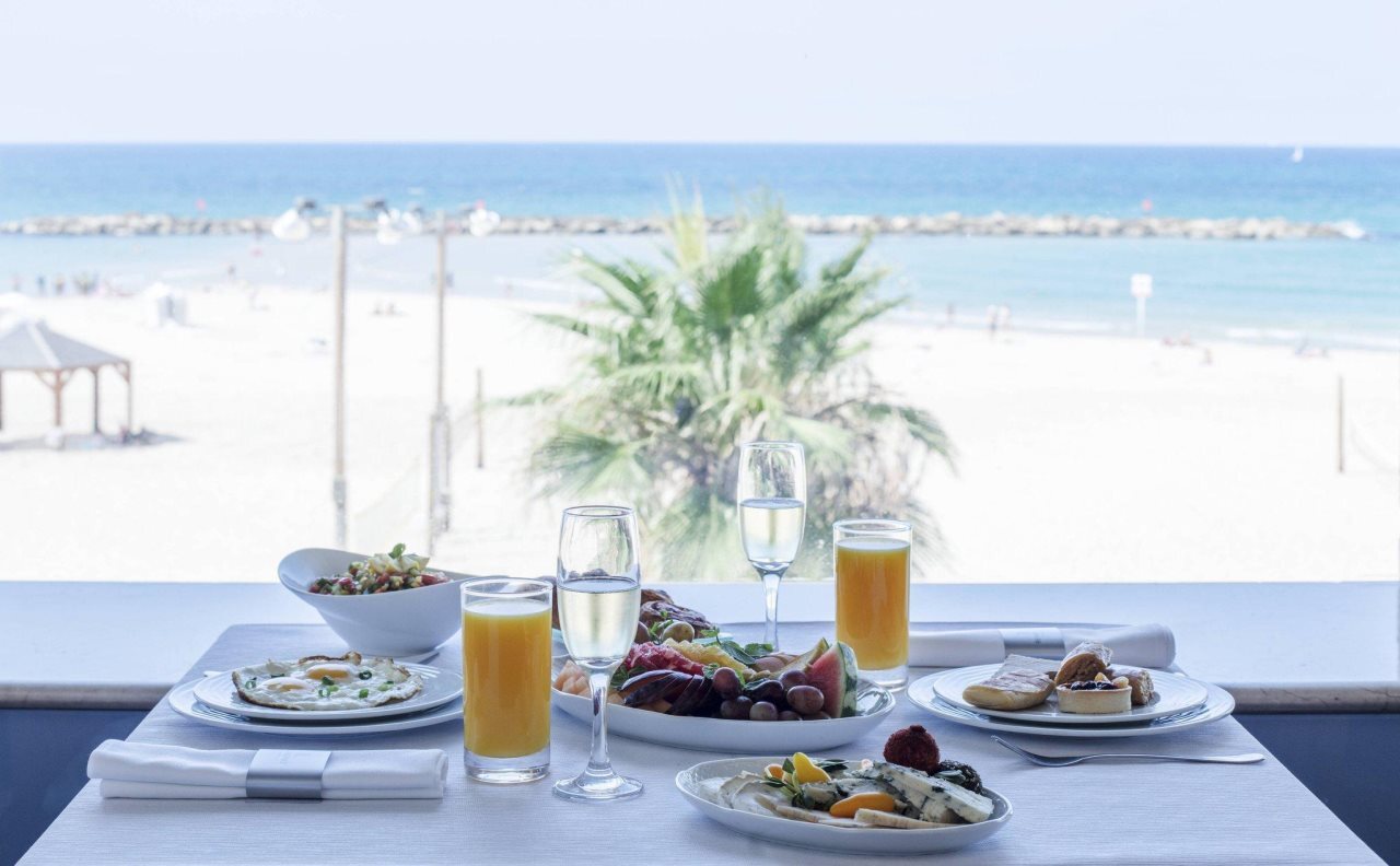 Photo - Renaissance Tel Aviv Hotel