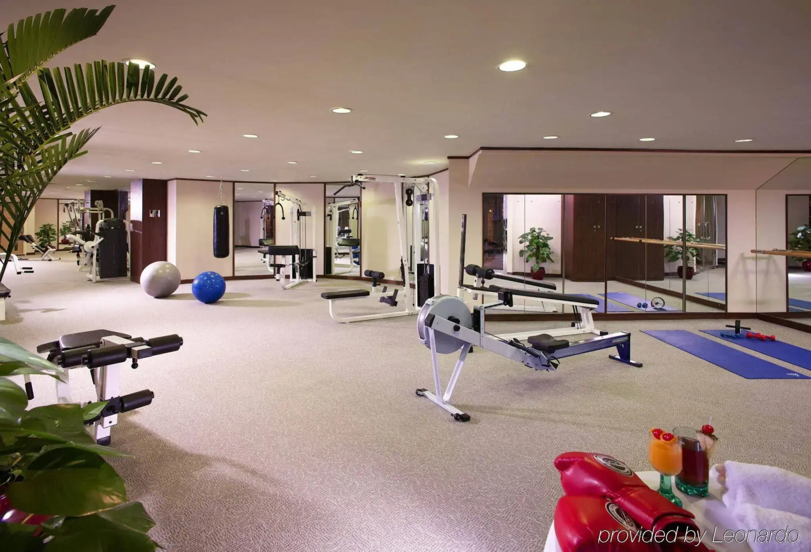 Foto - Harbour Plaza Metropolis