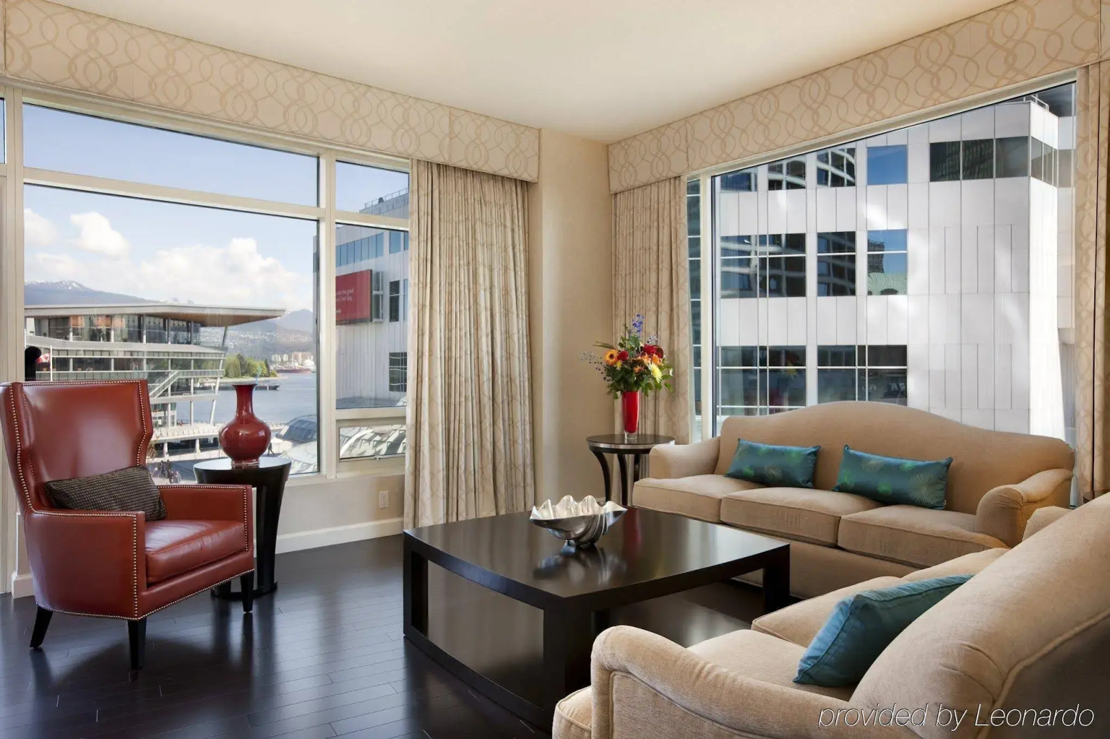 Foto - Fairmont Waterfront